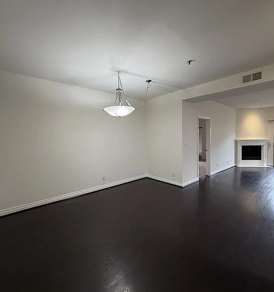 87 S Allen Ave #204 — Photo 3