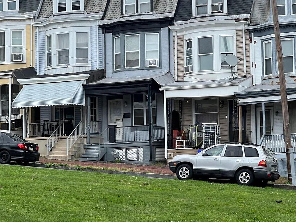 2nd image of 259 S 17th St