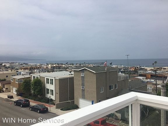 4th image of 1824 Manhattan Ave