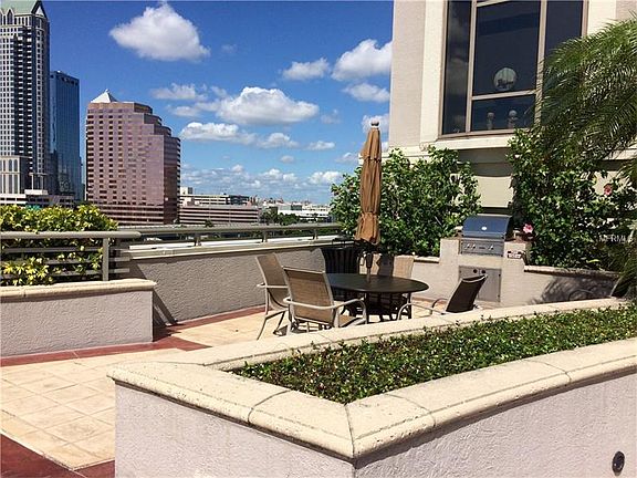 5th image of 275 Bayshore Blvd Unit 603