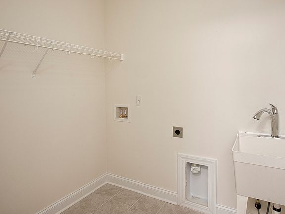 Convenient laundry room