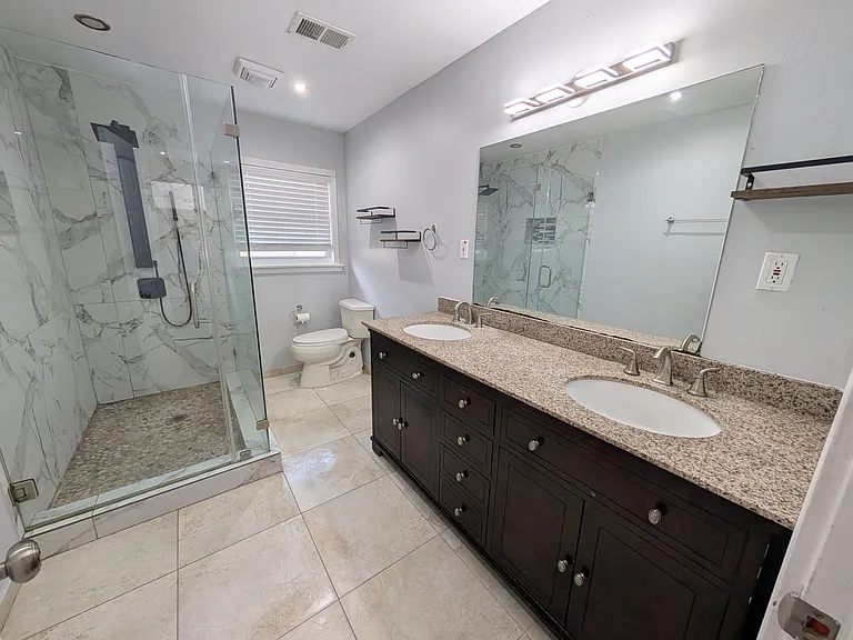 5306 Briarbend Dr — Photo 8