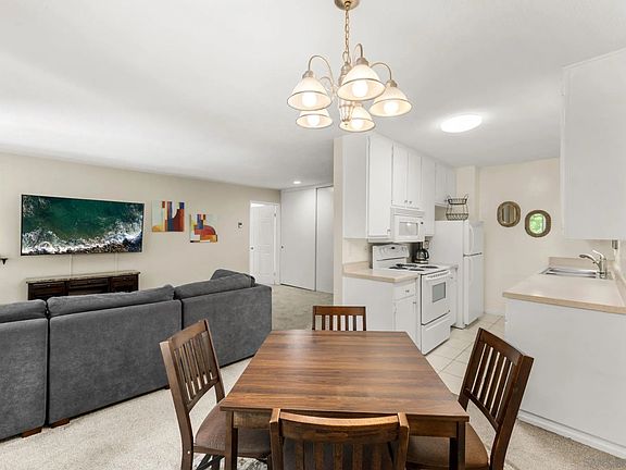 5th image of 1855 Diamond St #5-232