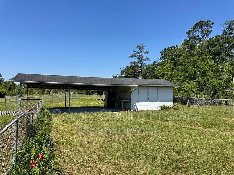 2730 N US Highway 441 — Photo 4