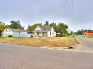 727 W Minnesota Ave, Chickasha, OK 73018