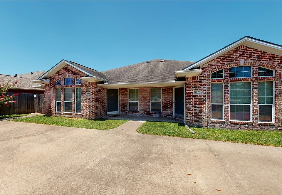 1st image of 1007 Sun Meadow Ct