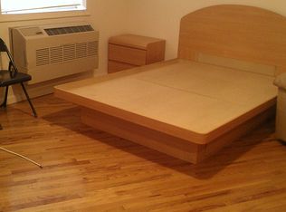 14008 Sanford Ave APT 4B, Flushing, NY 11355
