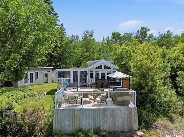 71 POPLAR BEACH, Wakaw Lake, SK S0K 4P0