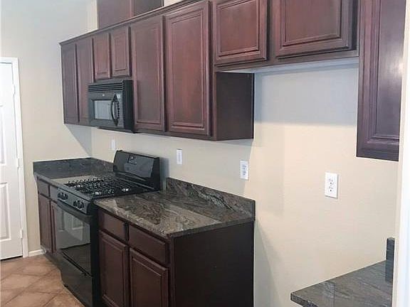 3rd image of 1335 Grass Creek Ave Unit 3