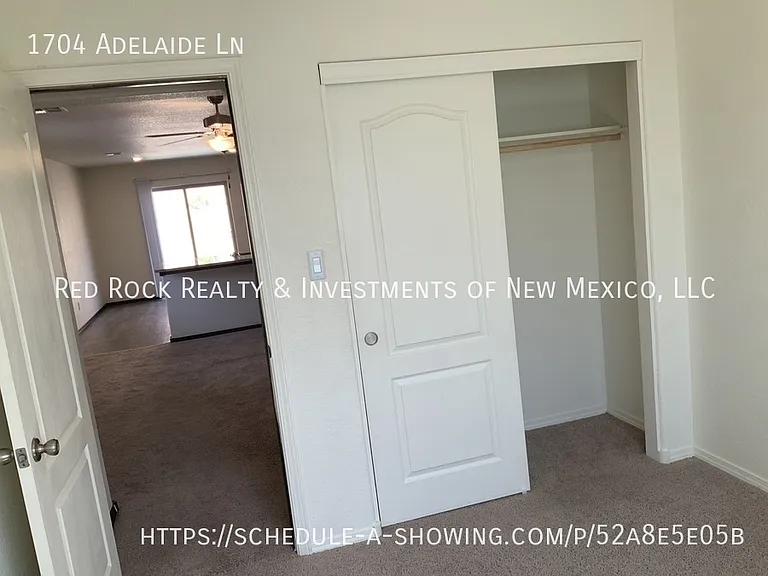 1704 Adelaide Ln — Photo 9