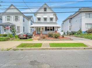 19 S Goodwin Ave, Kingston, PA 18704