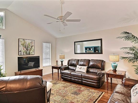 4th image of 1175 31st Ave