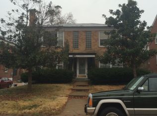 3920 Canterbury Dr, Saint Louis, MO