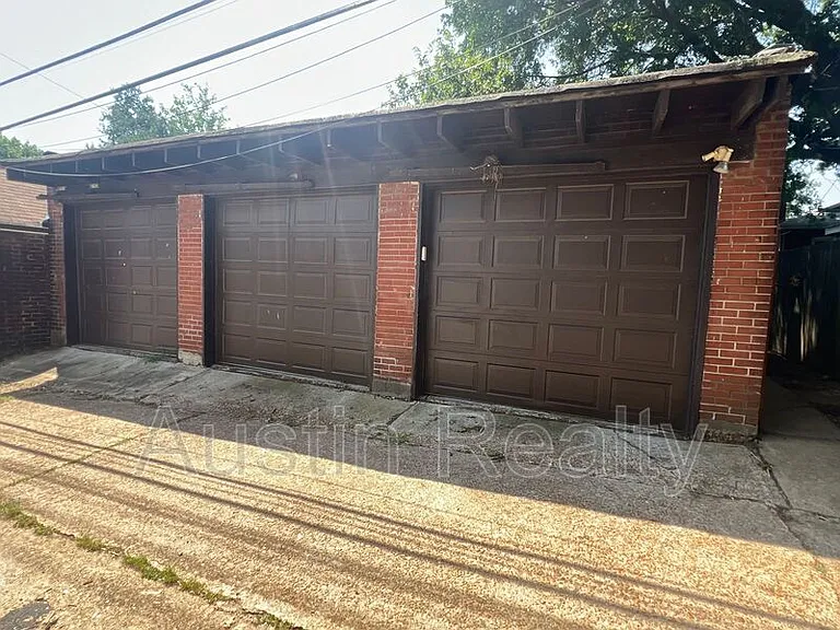 6565 Arsenal St — Photo 12