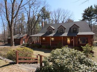 35 Cushing St, Ashburnham, MA 01430