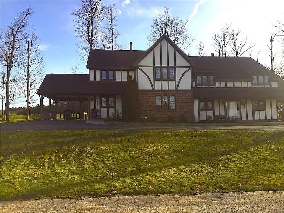 1st image of 8267 Canterbury Dr