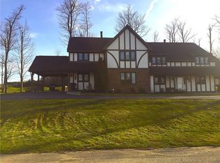 8267 Canterbury Dr, Clymer, NY 14724