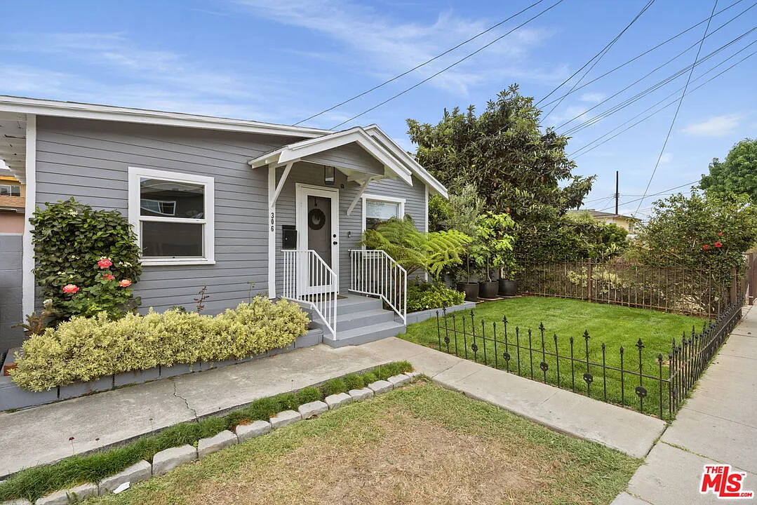 1 bed, 1.0 bath, 600 sqft, $3,000 — Photo 2