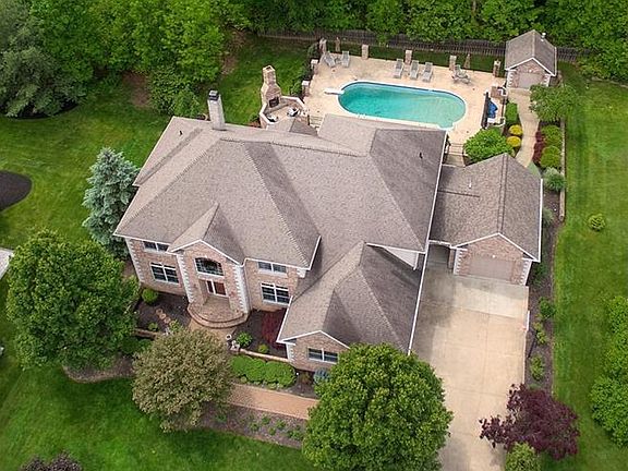 5th image of 8419 Forestview Cir