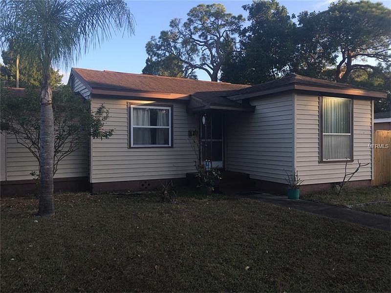 1st image of 1517 Essex Dr N