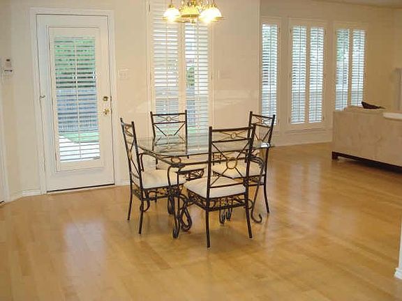 4th image of 3721 Nash Ln