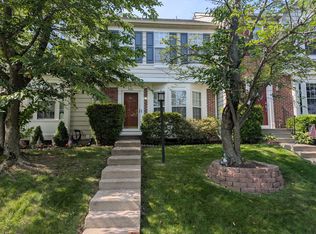 6018 Kestner Cir, Alexandria, VA 22315