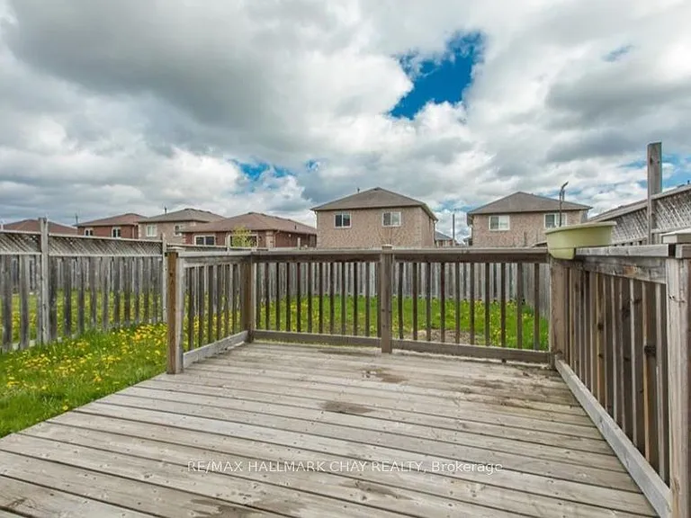 361 Dunsmore Ln — Photo 22