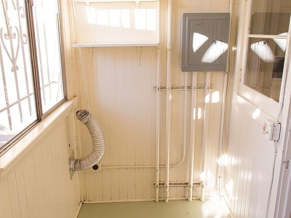 5th image of 1614 24th St APT B