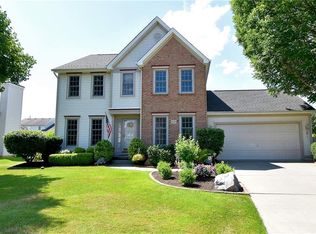 3258 Countryside Ln, Hamburg, NY 14075