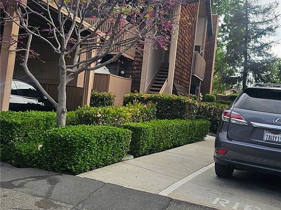 5th image of 1008 Cabrillo Park Dr APT C