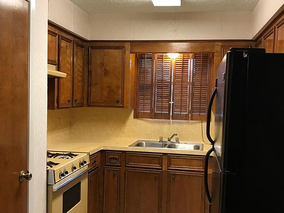 5th image of 4211 White River Dr