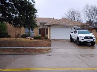 2670 Claremont Dr, Grand Prairie, TX 75052