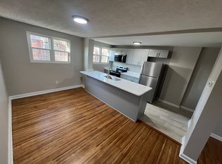 9 Lincoln Dr, Newark, DE 19711