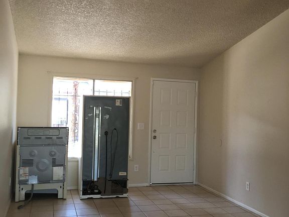 4th image of 3646 N 69th Ave Unit 104