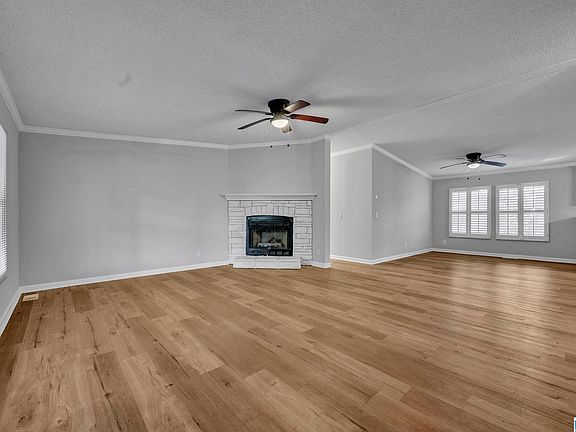4th image of 3007 Hull Rd
