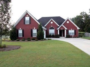 2202 Vintage Oaks Dr, Loganville, GA 30052
