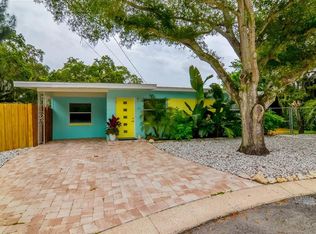 2516 51st Way S, Gulfport, FL 33707