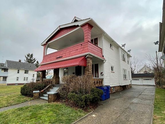 3rd image of 12401 Parkhill Ave
