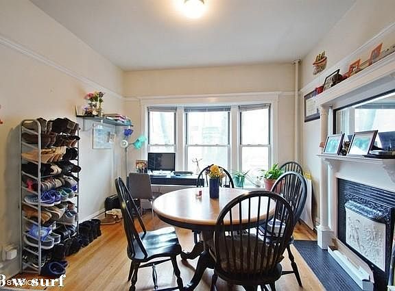 2nd image of 613 W Surf St #1425