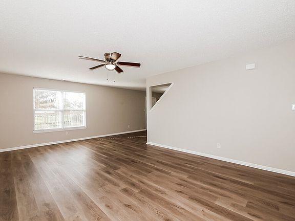 5th image of 3644 Whistlewood Ln
