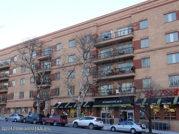 155 Bay St APT 3G, Staten Island, NY 10301
