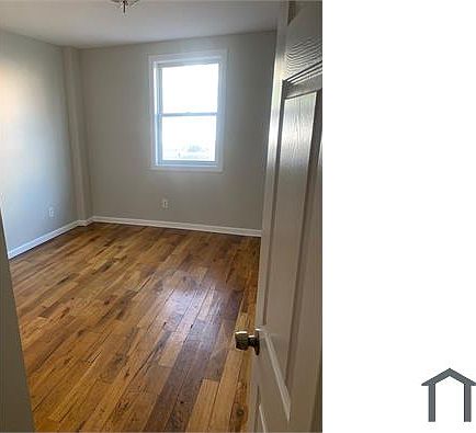 3rd image of 1410 Stratford Ave #1