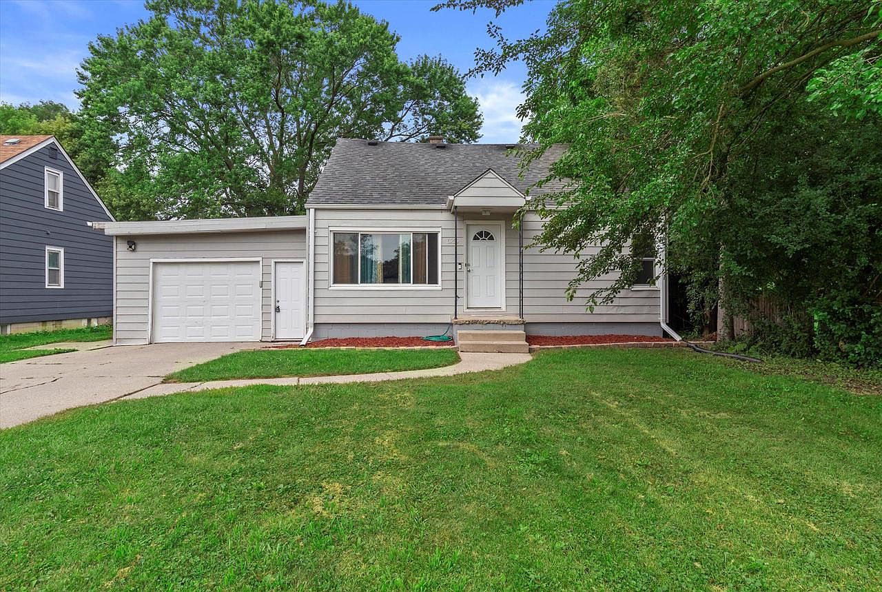 6259 North 106th STREET, Milwaukee, WI 53225 | Zillow