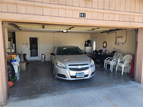 4th image of 841 E Calvada Blvd