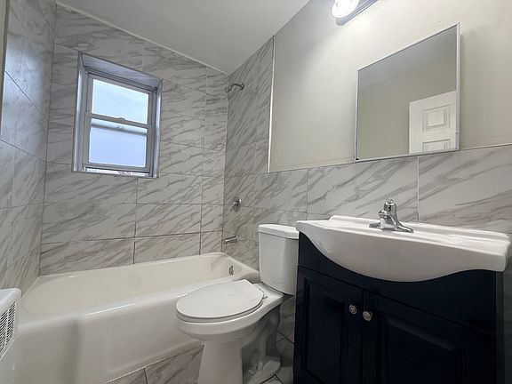 2nd image of 67 Lincoln Ave APT 3D