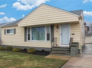 6620 Indiana Ave, Mayfield Heights, OH 44124