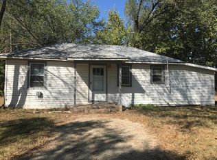 110 W Lafayette St, Andover, KS 67002