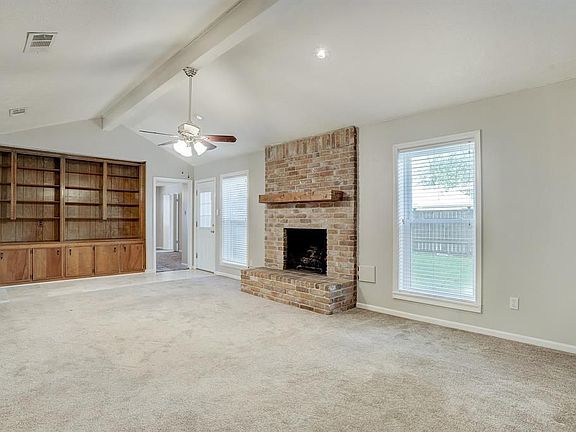4th image of 11903 Hillbrook Dr