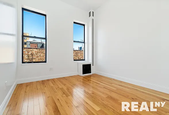 Rented by REAL New York | media 13