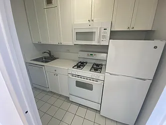 Rented by Olnick Organization